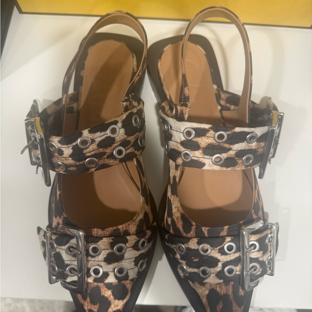 Ganni Leopard Print Buckle Slingback Flats - Picture 13 of 13